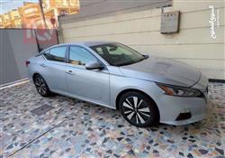 نيسان ألتيما